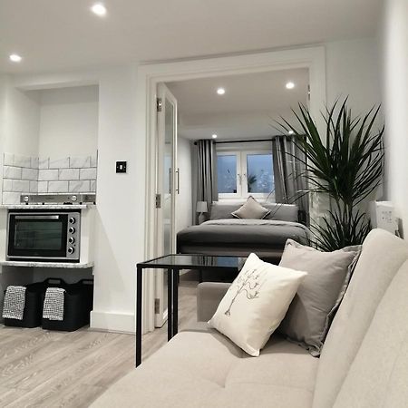 Brighton Palms Apartment ภายนอก รูปภาพ