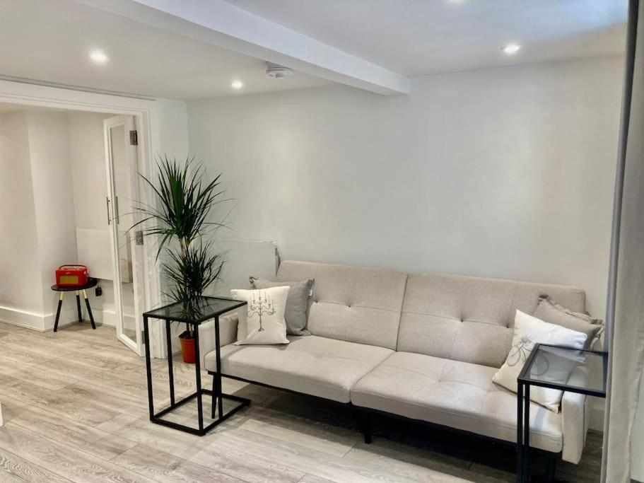 Brighton Palms Apartment ภายนอก รูปภาพ
