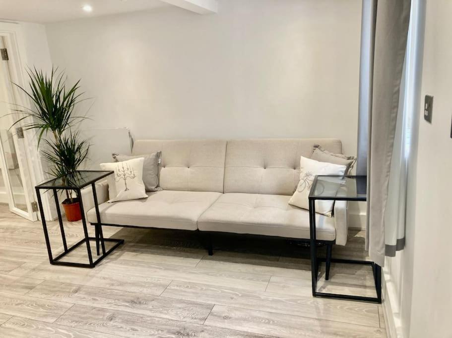 Brighton Palms Apartment ภายนอก รูปภาพ