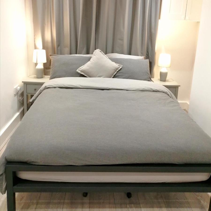 Brighton Palms Apartment ภายนอก รูปภาพ