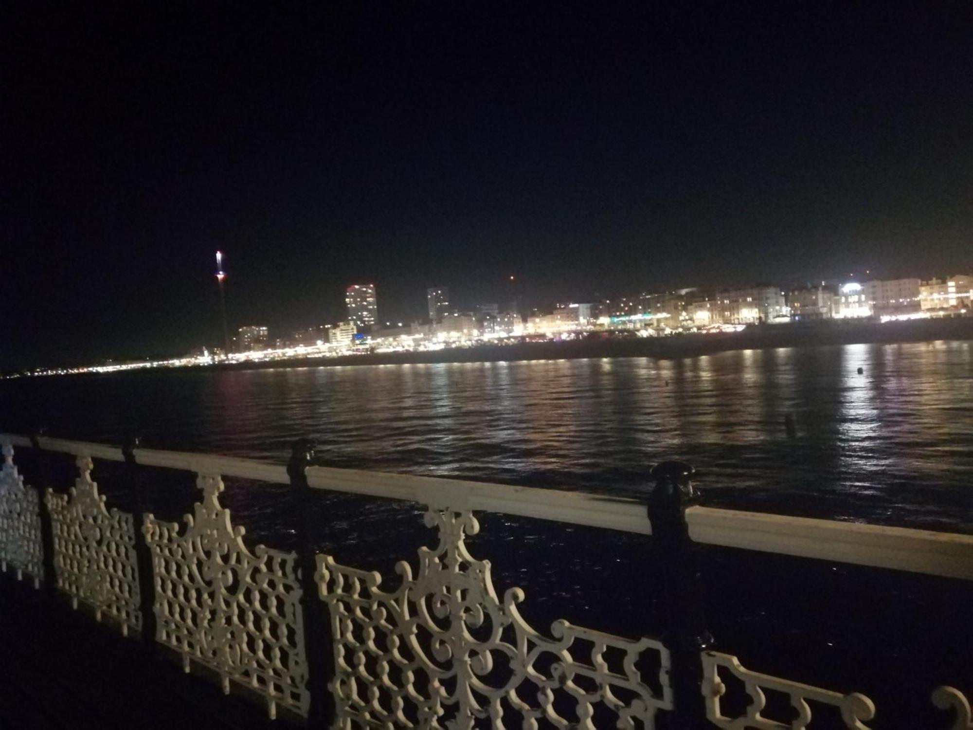 Brighton Palms Apartment ภายนอก รูปภาพ